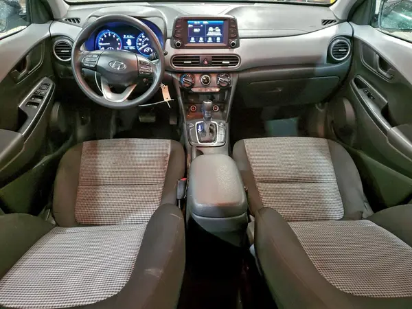 KM8K1CAA8JU112632 2018 HYUNDAI KONA - Image 8