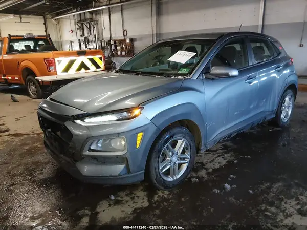 KM8K1CAA8JU179280 2018 HYUNDAI KONA - Image 2