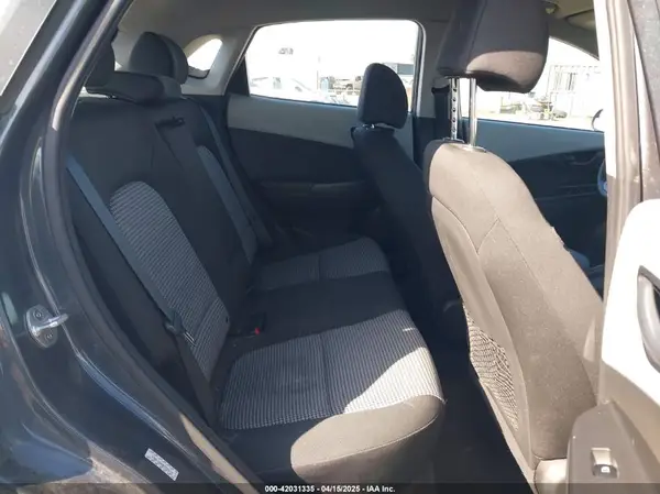 KM8K1CAA8KU288114 2019 HYUNDAI KONA - Image 8