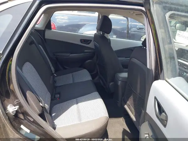 KM8K1CAA8KU291059 2019 HYUNDAI KONA - Image 8