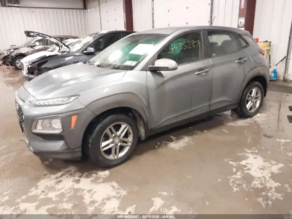 KM8K1CAA8KU367976 2019 HYUNDAI KONA - Image 2