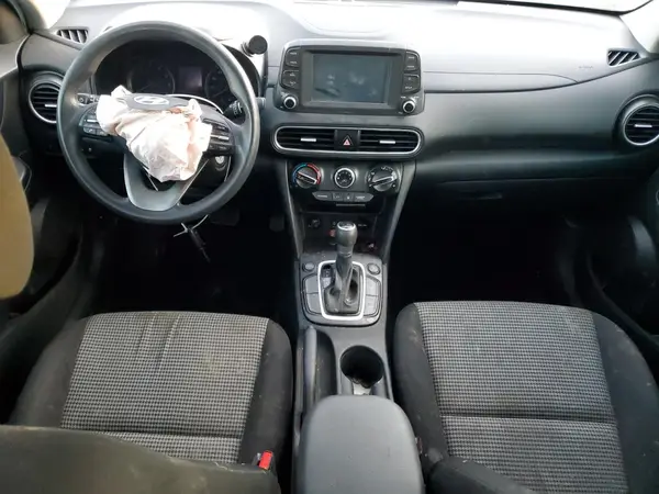 KM8K1CAA8LU399263 2020 HYUNDAI KONA - Image 8