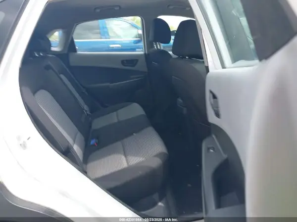 KM8K1CAA8LU443892 2020 HYUNDAI KONA - Image 8