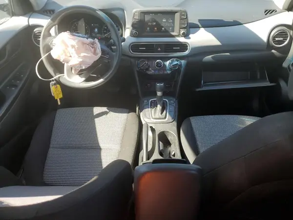 KM8K1CAA8MU657122 2021 HYUNDAI KONA - Image 8
