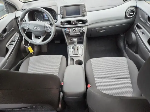 KM8K1CAA8MU661655 2021 HYUNDAI KONA - Image 8