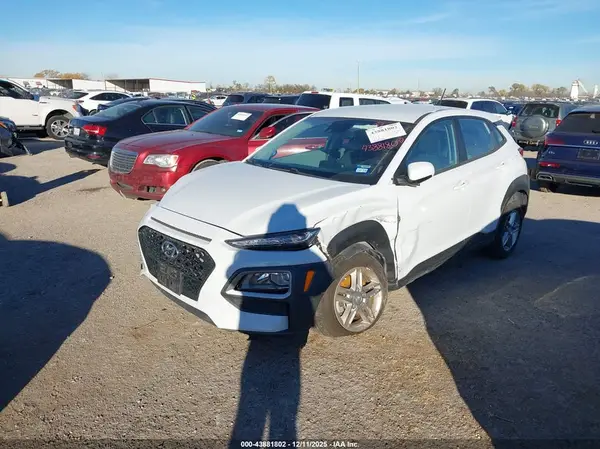 KM8K1CAA8MU691335 2021 HYUNDAI KONA - Image 2