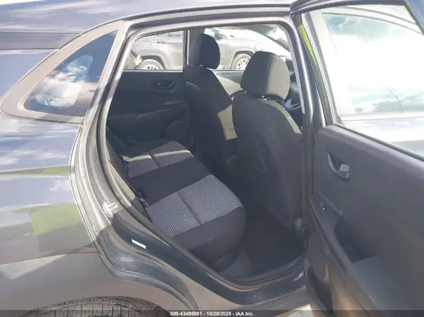 KM8K1CAA8MU745846 2021 HYUNDAI KONA - Image 8