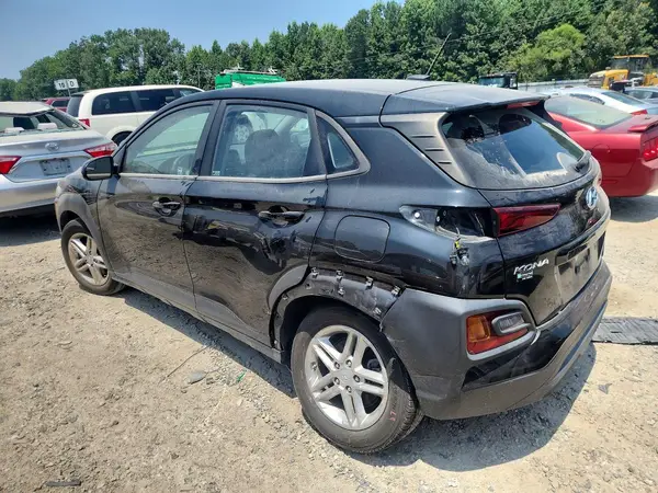 KM8K1CAA8MU748830 2021 HYUNDAI KONA - Image 2