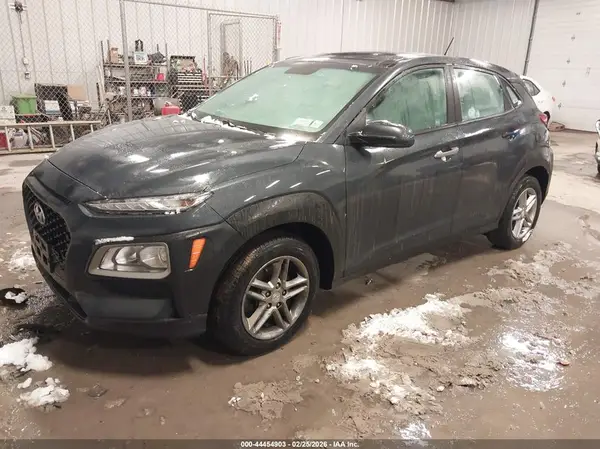 KM8K1CAA9JU096649 2018 HYUNDAI KONA - Image 2