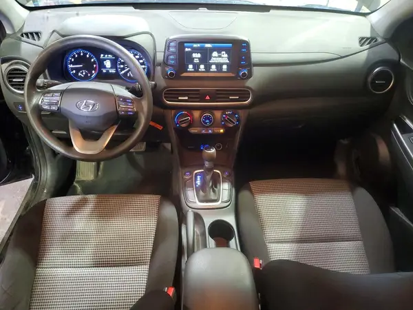 KM8K1CAA9JU130430 2018 HYUNDAI KONA - Image 8