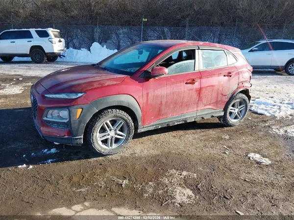 KM8K1CAA9JU131707 2018 HYUNDAI KONA - Image 2