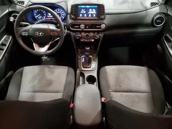 KM8K1CAA9JU158468 2018 HYUNDAI KONA - Image 8