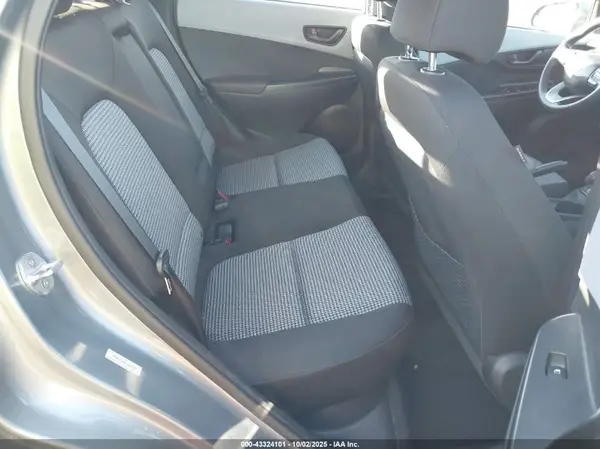 KM8K1CAA9LU402817 2020 HYUNDAI KONA - Image 8