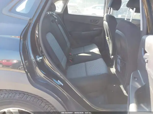 KM8K1CAA9MU600332 2021 HYUNDAI KONA - Image 8