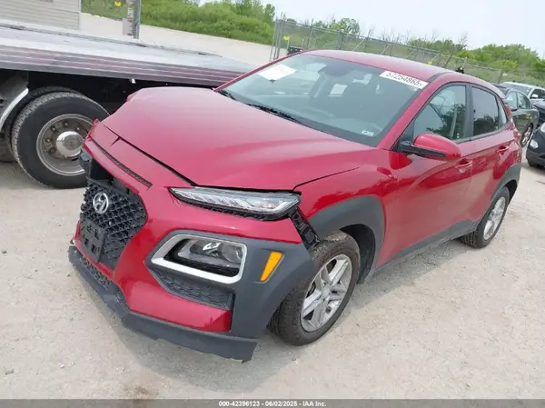 KM8K1CAA9MU633962 2021 HYUNDAI KONA - Image 2