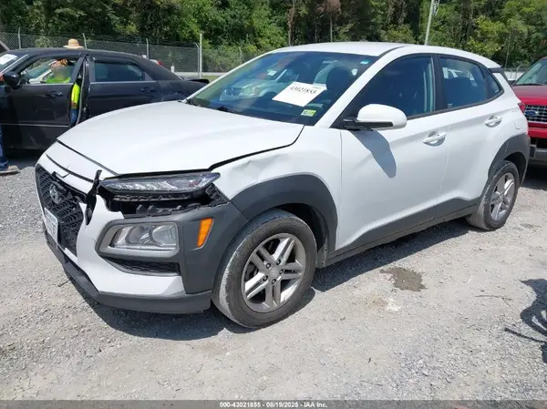 KM8K1CAA9MU639132 2021 HYUNDAI KONA - Image 2