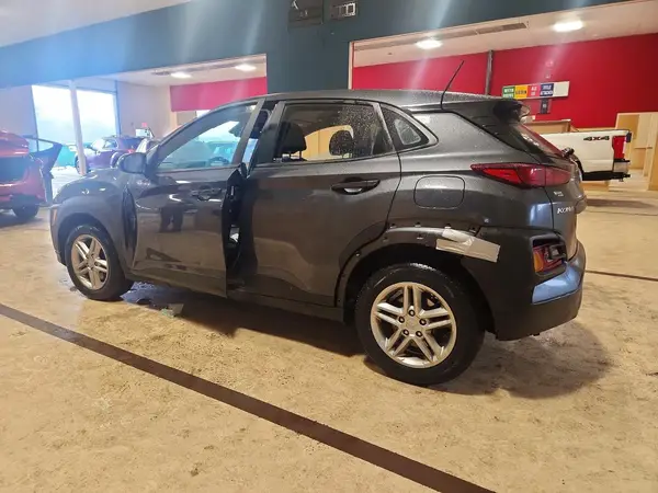 KM8K1CAA9MU692249 2021 HYUNDAI KONA - Image 2