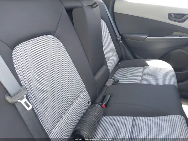 KM8K1CAA9MU723192 2021 HYUNDAI KONA - Image 8