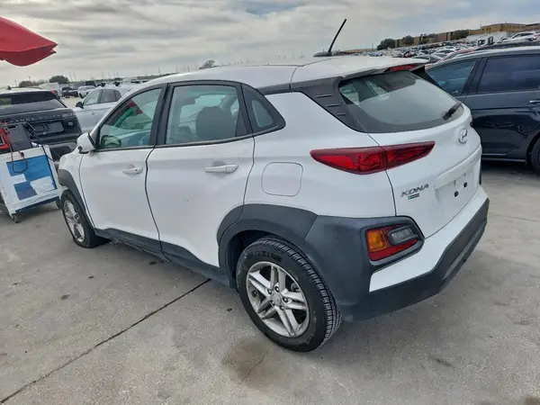 KM8K1CAA9MU736119 2021 HYUNDAI KONA - Image 2
