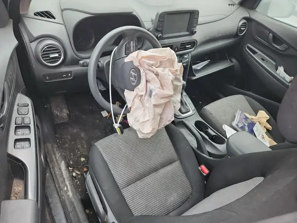 KM8K1CAA9MU746732 2021 HYUNDAI KONA - Image 8