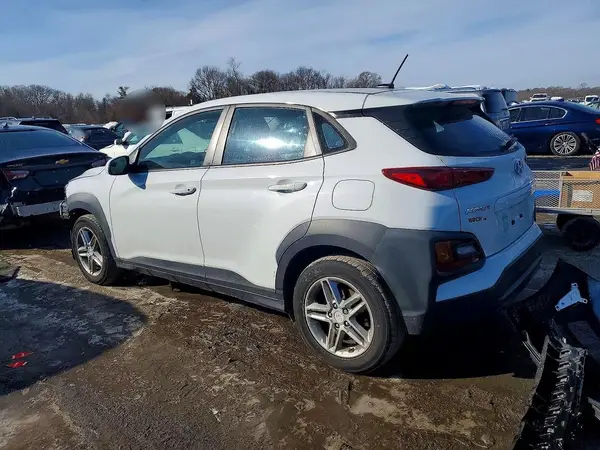 KM8K1CAAXJU082923 2018 HYUNDAI KONA - Image 2