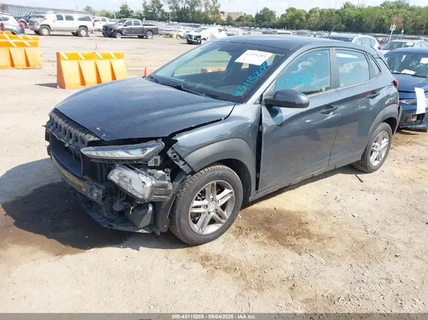 KM8K1CAAXJU093971 2018 HYUNDAI KONA - Image 2