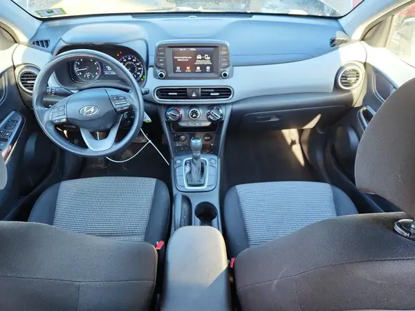 KM8K1CAAXKU271038 2019 HYUNDAI KONA - Image 8