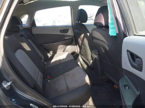 KM8K1CAAXKU296683 2019 HYUNDAI KONA - Image 8