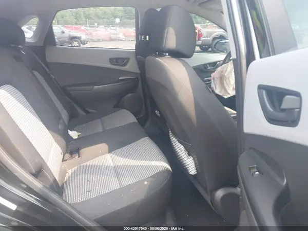 KM8K1CAAXMU728174 2021 HYUNDAI KONA - Image 8