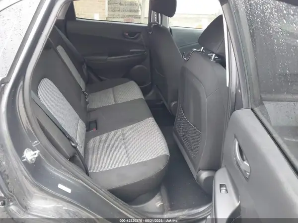 KM8K1CAAXMU740034 2021 HYUNDAI KONA - Image 8
