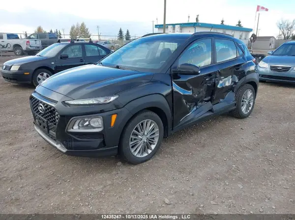 KM8K22AA0JU076748 2018 HYUNDAI KONA - Image 2