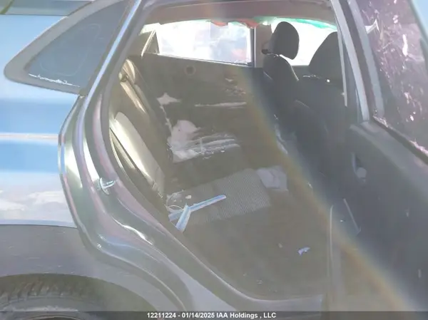 KM8K22AA0JU095607 2018 HYUNDAI KONA - Image 8