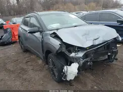KM8K22AA0JU115712 2018 HYUNDAI KONA