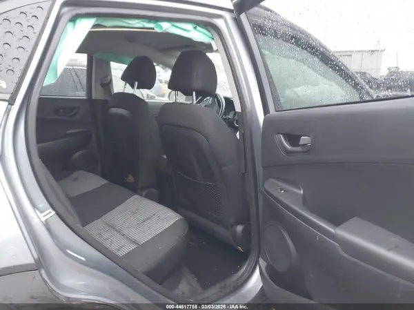 KM8K22AA0JU115712 2018 HYUNDAI KONA - Image 8