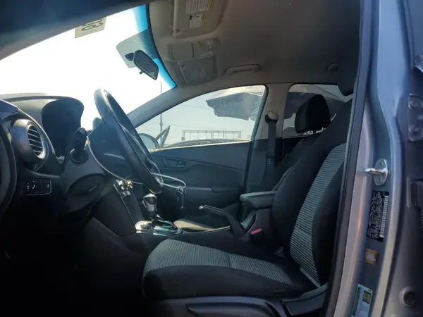 KM8K22AA0JU165171 2018 HYUNDAI KONA - Image 8