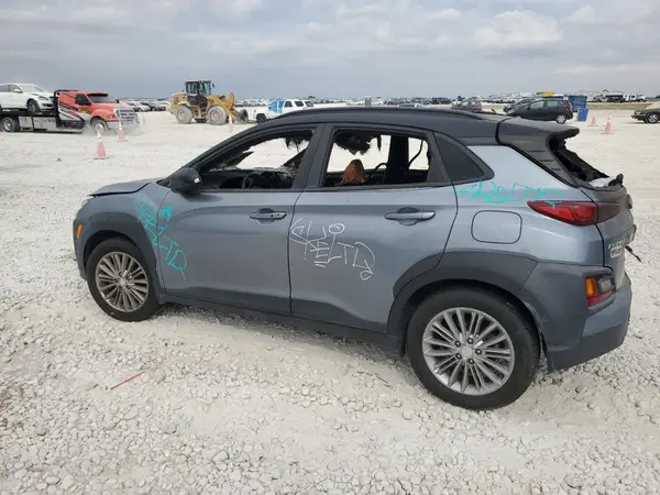 KM8K22AA0JU181869 2018 HYUNDAI KONA - Image 2