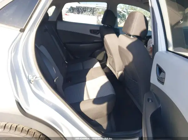 KM8K22AA0LU431095 2020 HYUNDAI KONA - Image 8