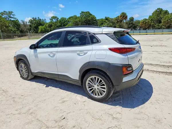 KM8K22AA0LU552595 2020 HYUNDAI KONA - Image 2