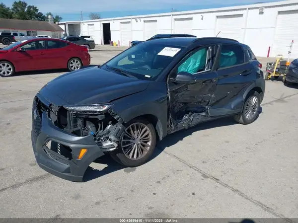 KM8K22AA0MU738977 2021 HYUNDAI KONA - Image 2