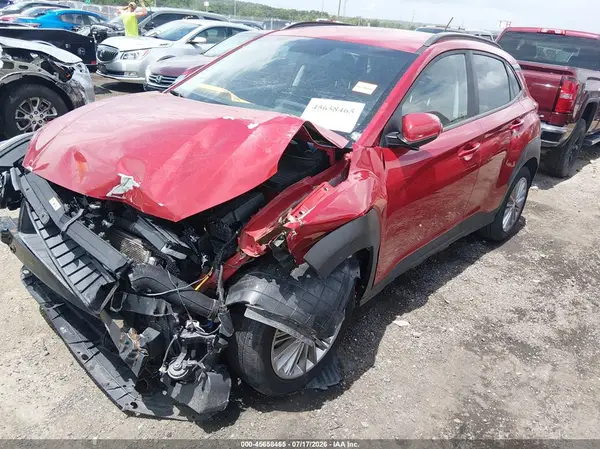 KM8K22AA1JU066567 2018 HYUNDAI KONA - Image 2