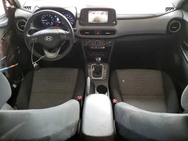 KM8K22AA1JU075088 2018 HYUNDAI KONA - Image 8