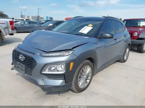 KM8K22AA1JU095647 2018 HYUNDAI KONA - Image 2