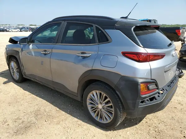 KM8K22AA1JU136228 2018 HYUNDAI KONA - Image 2