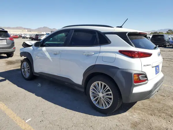 KM8K22AA1JU164739 2018 HYUNDAI KONA - Image 2