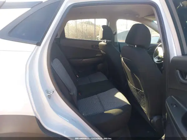 KM8K22AA1KU337287 2019 HYUNDAI KONA - Image 8