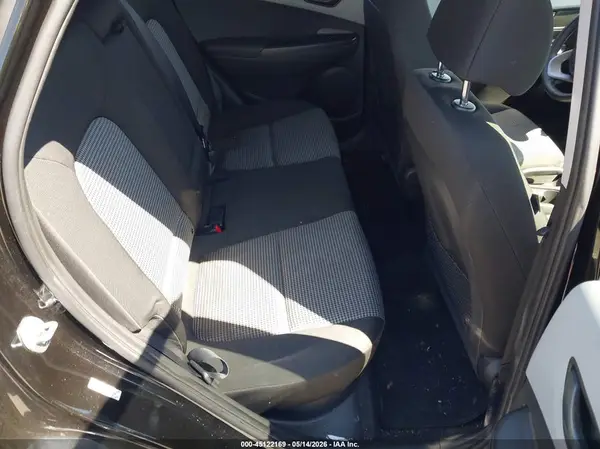 KM8K22AA1LU413754 2020 HYUNDAI KONA - Image 8
