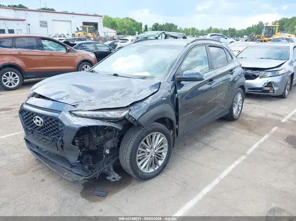 KM8K22AA1MU687408 2021 HYUNDAI KONA - Image 2