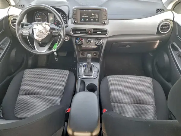 KM8K22AA1MU690955 2021 HYUNDAI KONA - Image 8