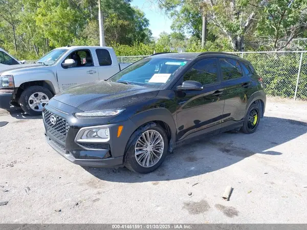 KM8K22AA1MU702182 2021 HYUNDAI KONA - Image 2