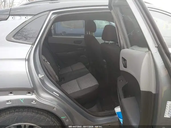 KM8K22AA1MU707379 2021 HYUNDAI KONA - Image 8